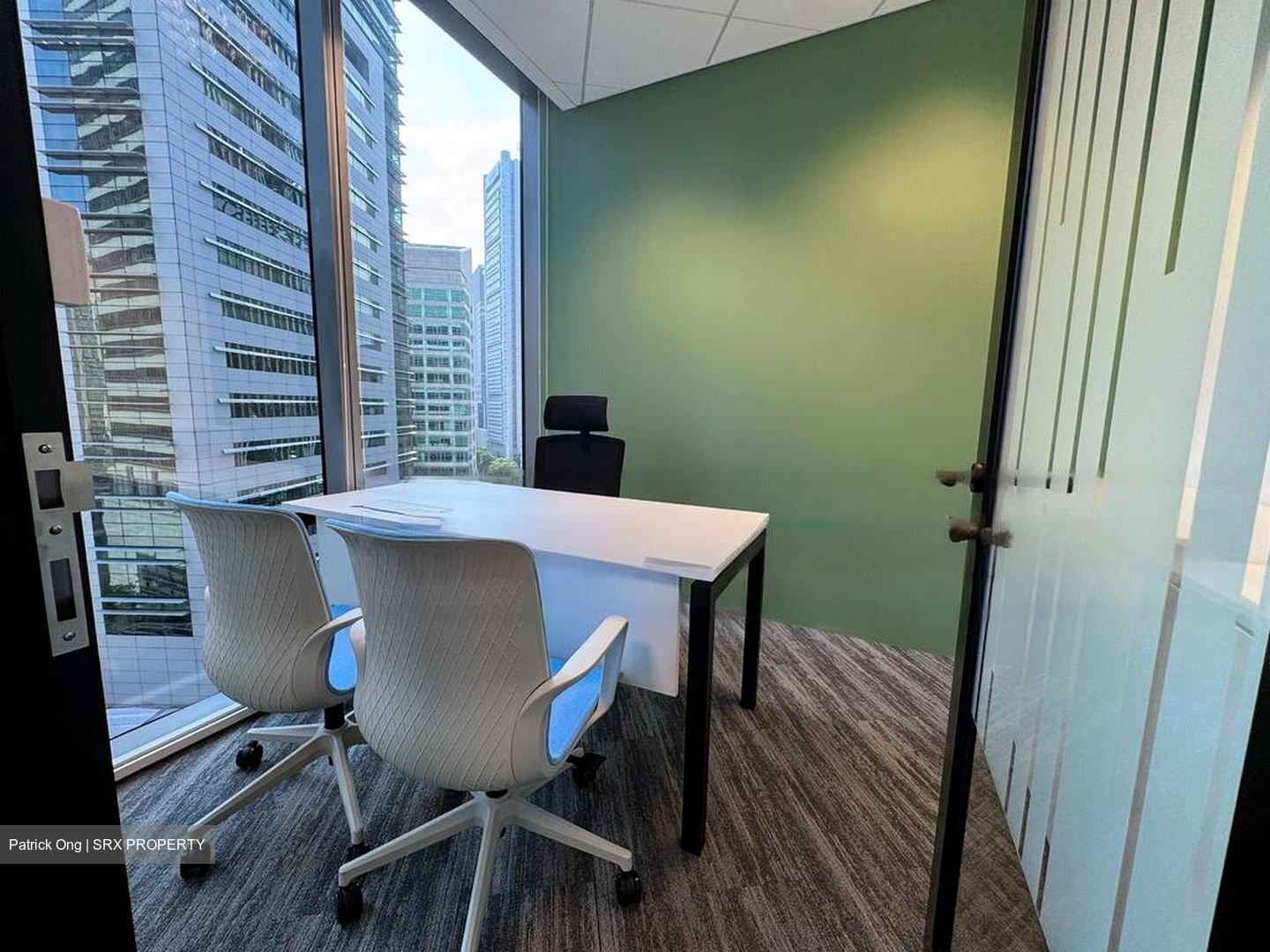 PLUS (D1), Office #457174941